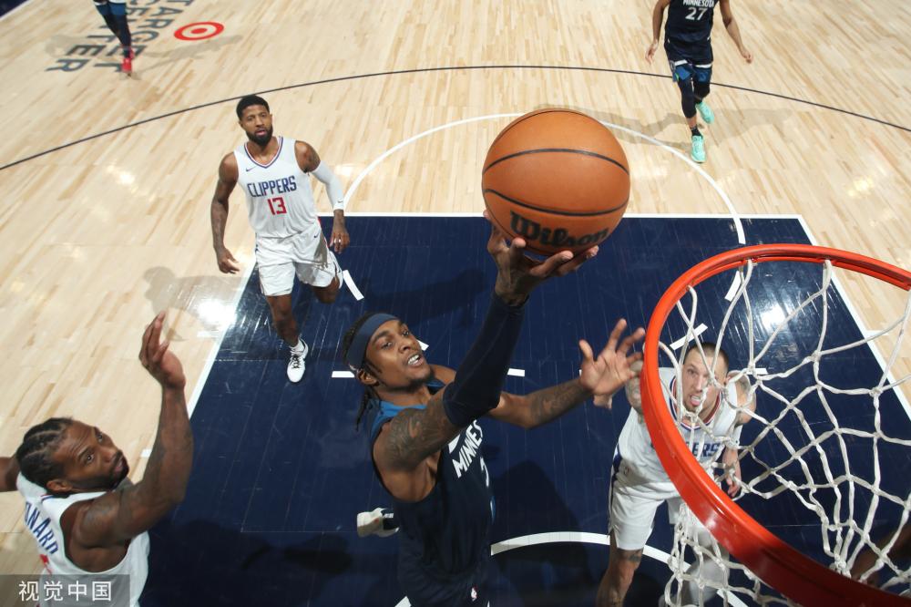 在关键回合 在关键回合