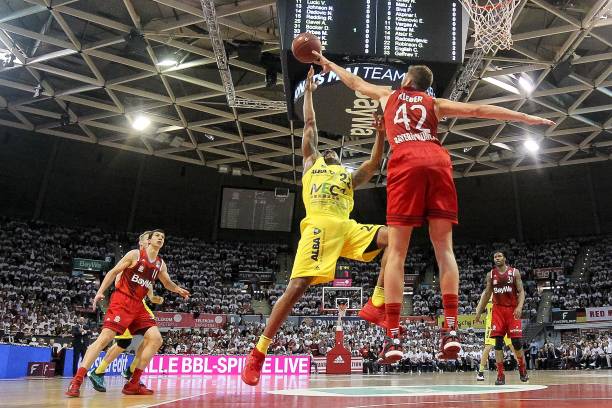 以归因于他 以归因于他