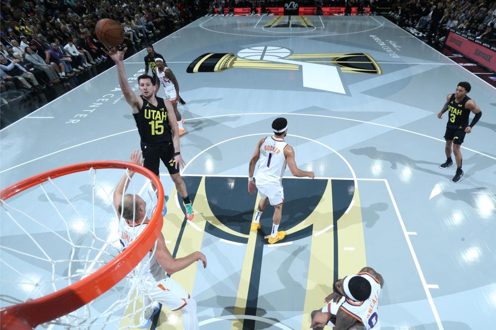 人们参与到 人们参与到